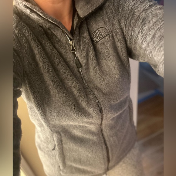 The North Face Women’s Osito Faux Fur Mock Neck Jacket Charcoal Gray Size Small - Picture 14 of 16